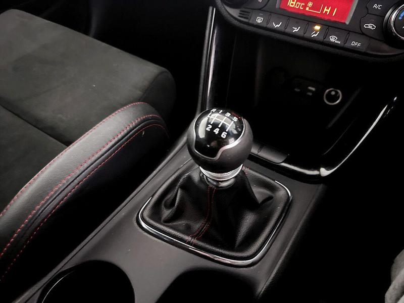 Used Kia Pro Ceed 2015 for sale - 76412168: Photo 24