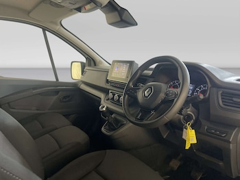 Used Renault Trafic 2023 for sale - 78781429: Photo