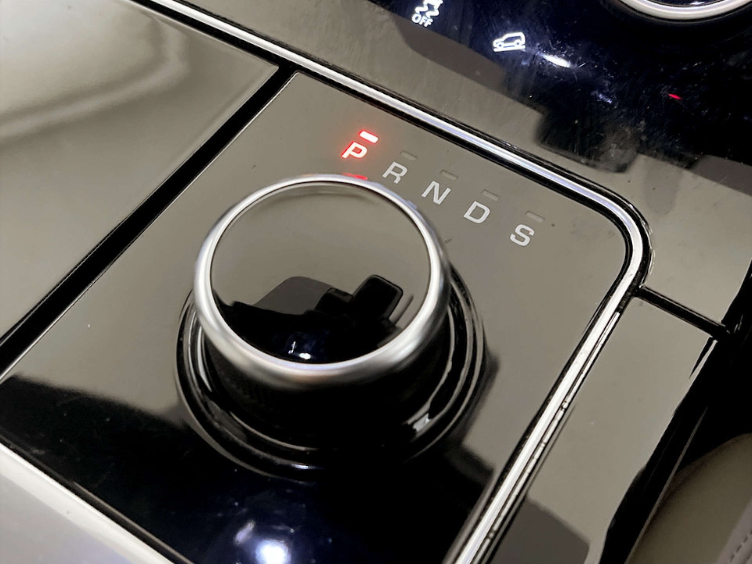 Used Land Rover Range Rover Velar 2019 for sale - 77355523: Photo 28