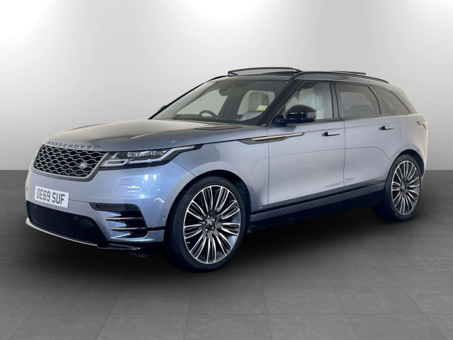 Used Land Rover Range Rover Velar 2019 for sale - 77355523: Photo 6