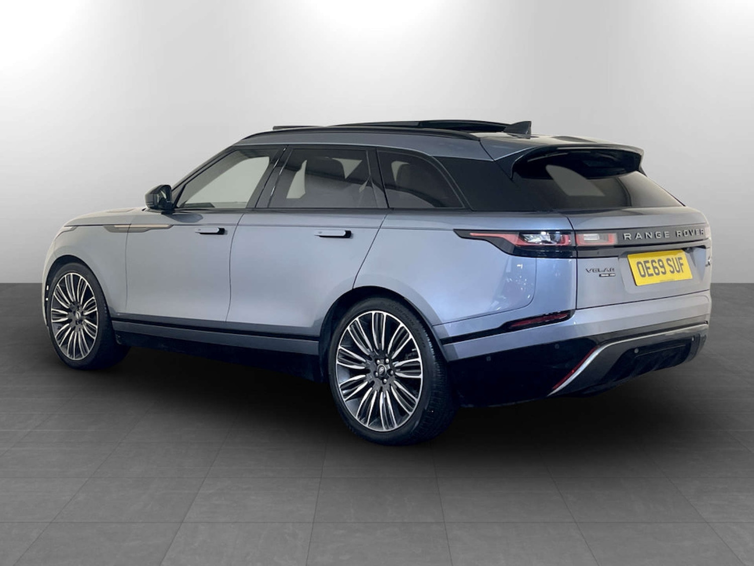 Used Land Rover Range Rover Velar 2019 for sale - 77355523: Photo 8