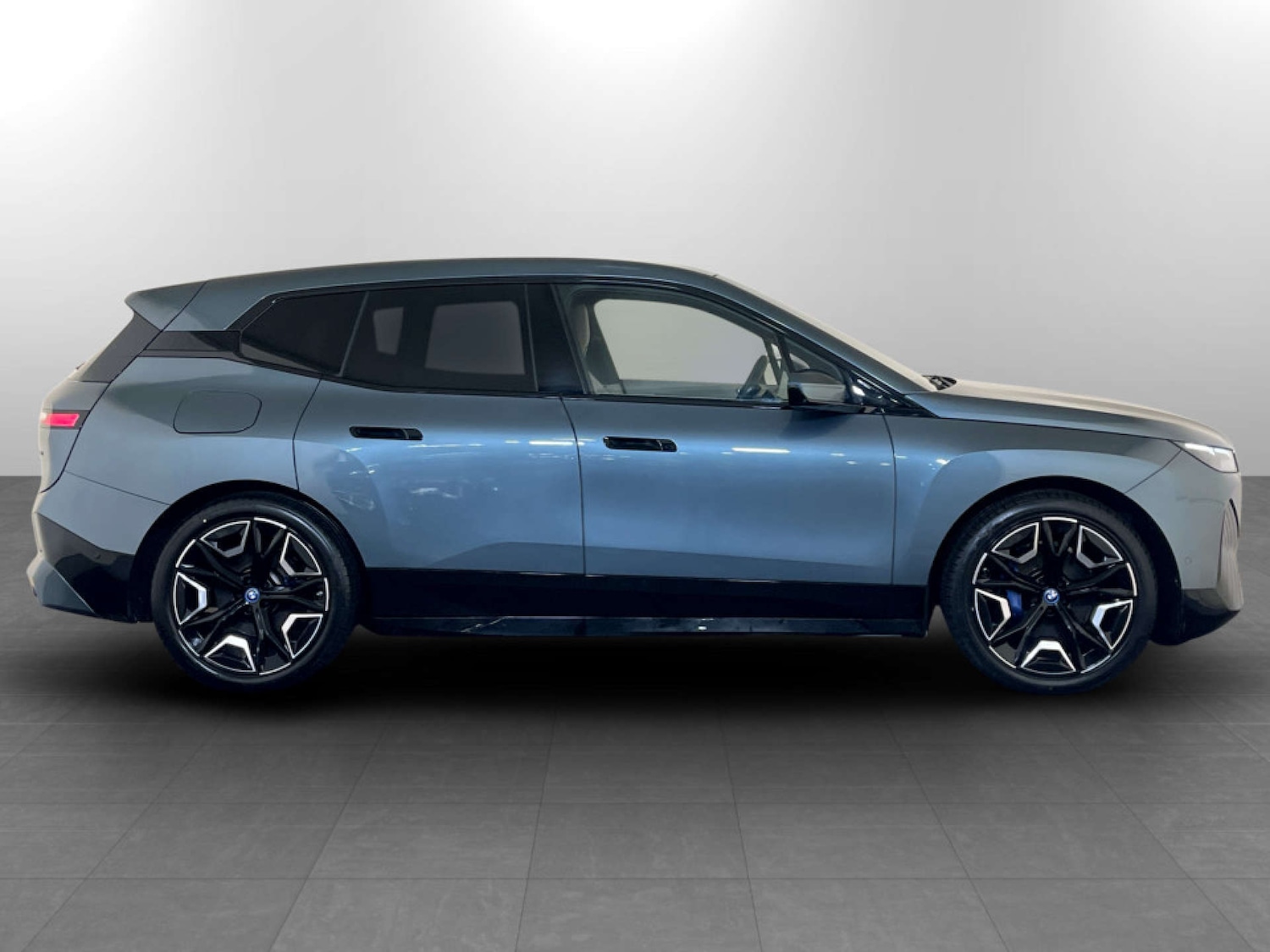 Used BMW iX 2022 for sale - 77210030: Photo 11