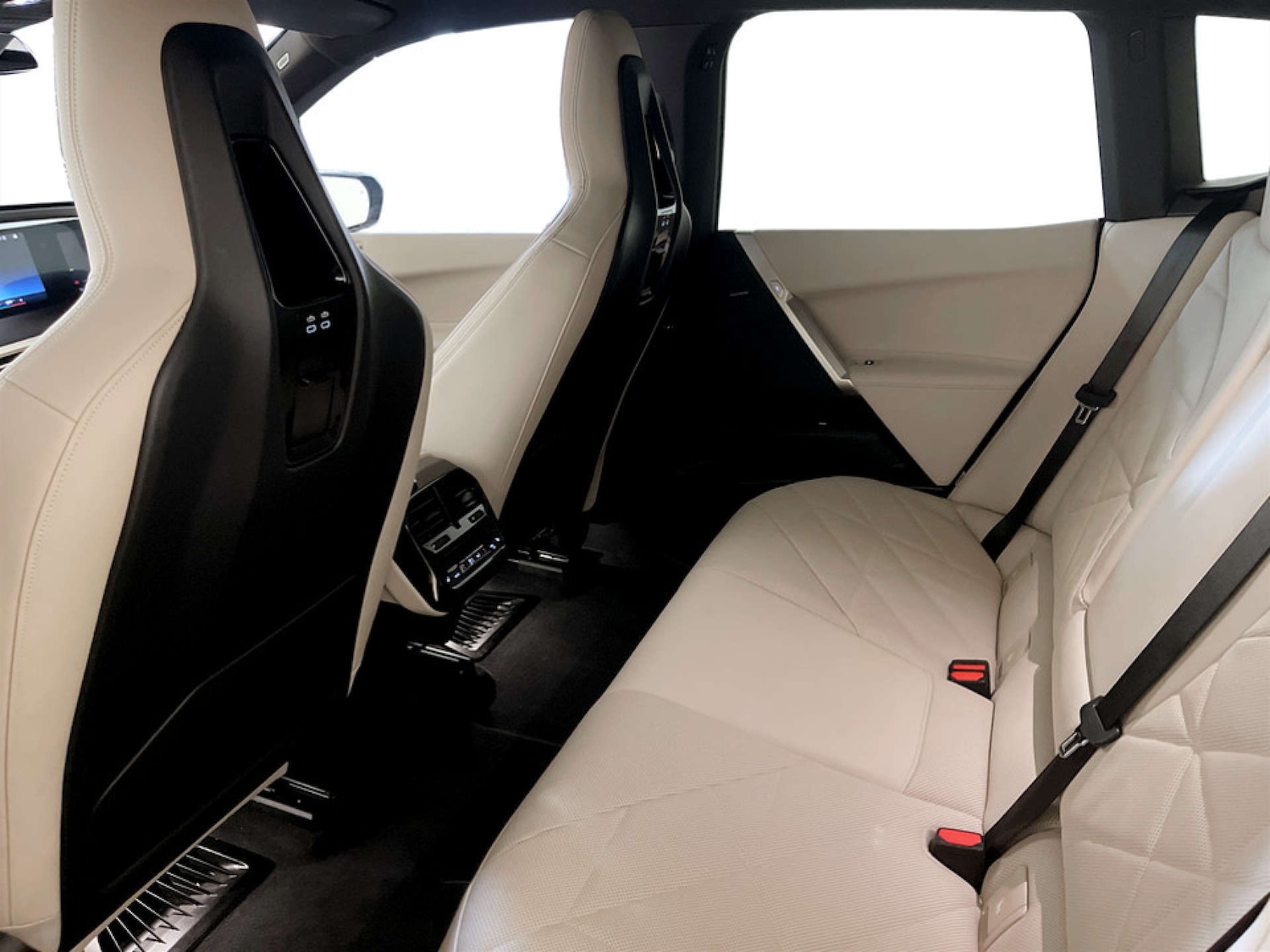 Used BMW iX 2022 for sale - 77210030: Photo 15