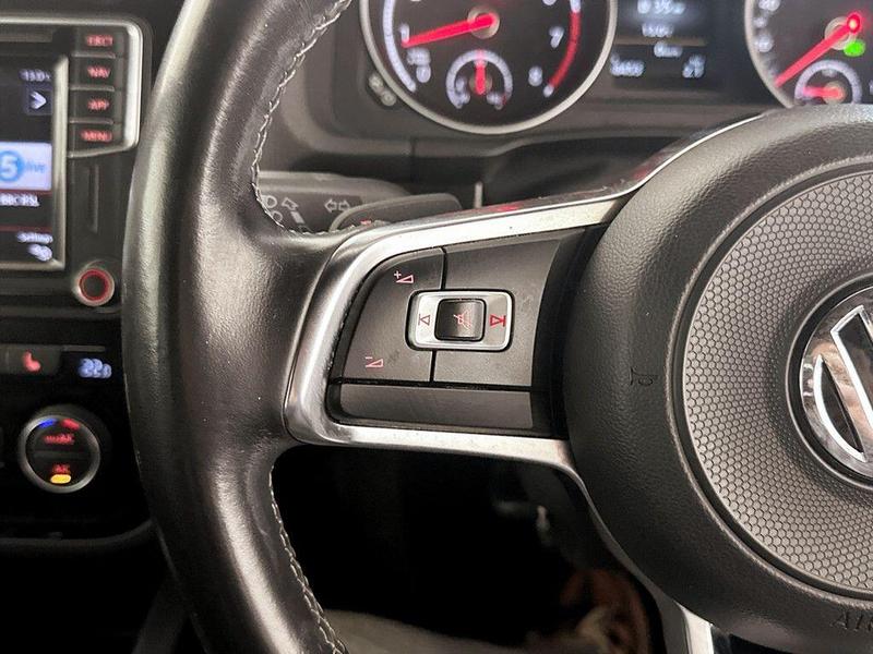 Used Volkswagen Scirocco 2017 for sale - 76394078: Photo 17