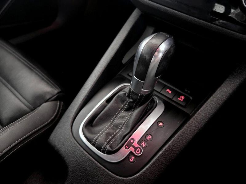 Used Volkswagen Scirocco 2017 for sale - 76394078: Photo 27