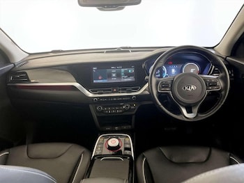 Used Kia Niro 2020 for sale - 77006168: Photo