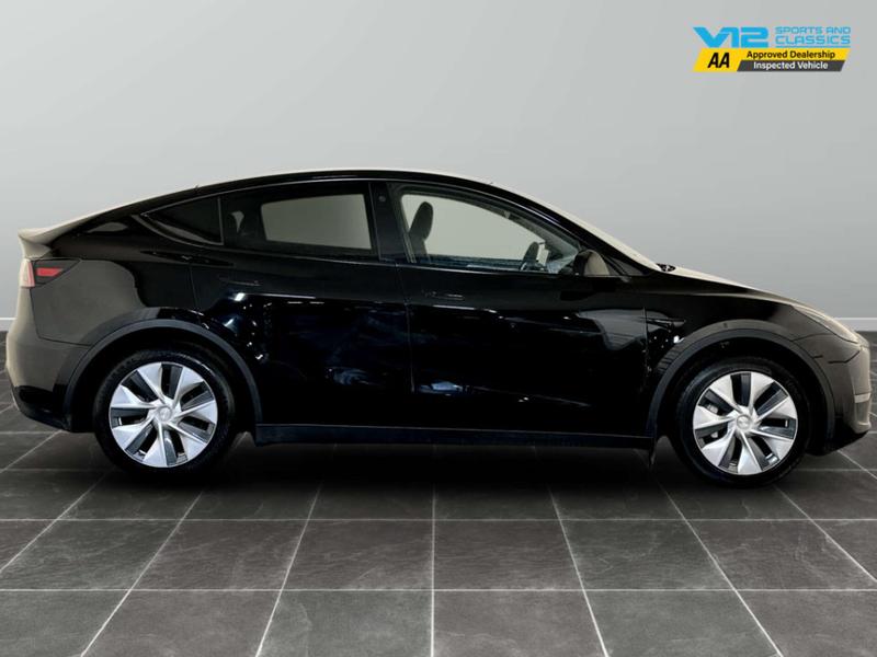 Used Tesla Model Y 2023 for sale - 76972071: Photo 11