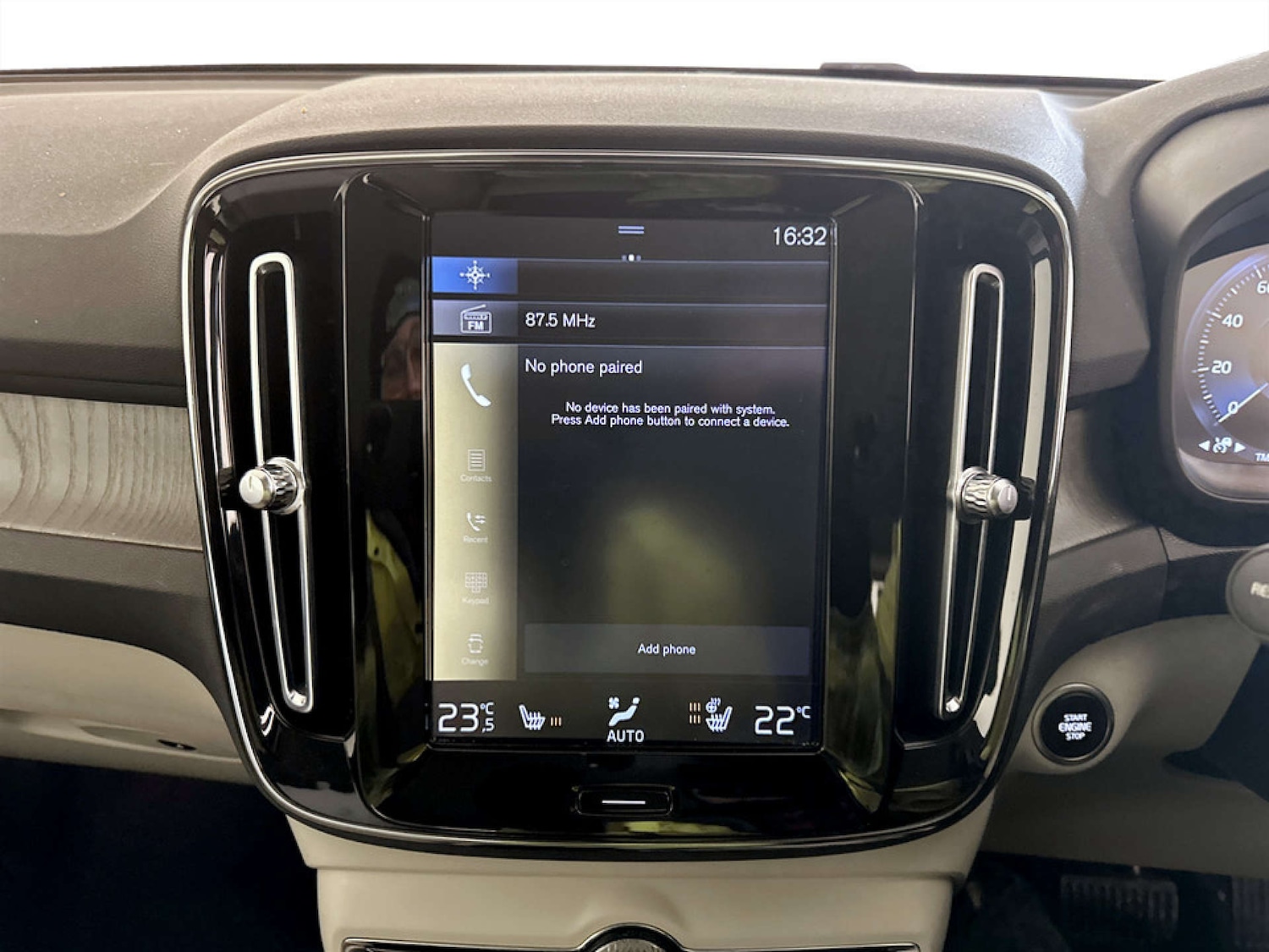 Used Volvo XC40 2020 for sale - 77276707: Photo 25