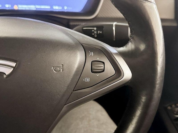 Used Tesla Model X 2020 for sale - 76036289: Photo 19