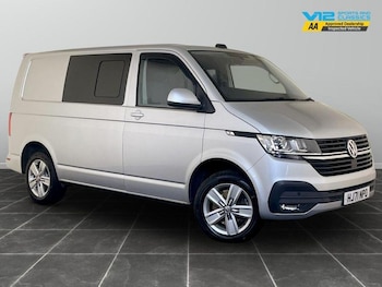 Used Volkswagen Transporter 2021 for sale - 76332625: Photo