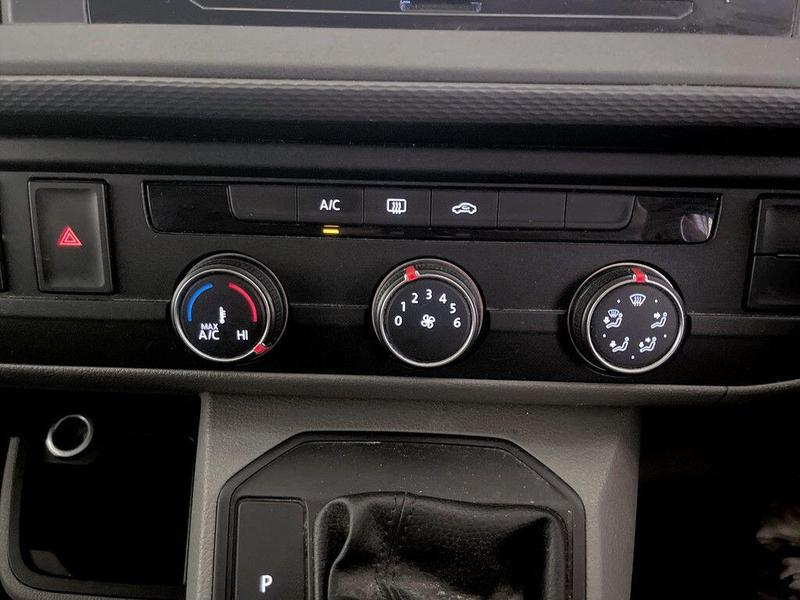 Used Volkswagen Transporter 2021 for sale - 76332625: Photo 23