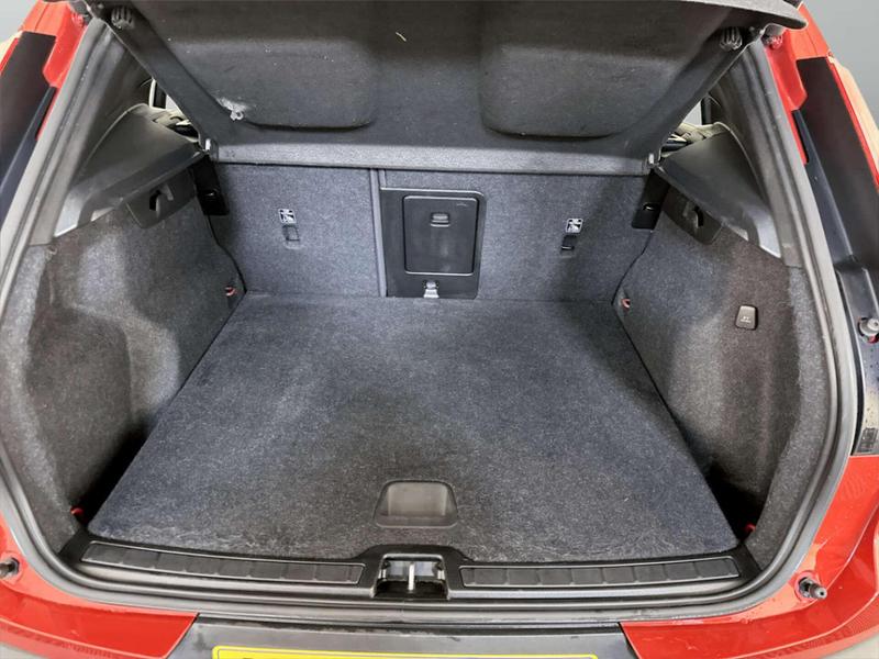 Used Volvo XC40 2022 for sale - 76882455: Photo 14