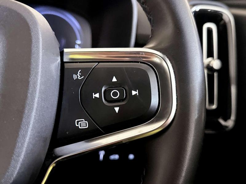 Used Volvo XC40 2022 for sale - 76882455: Photo 19