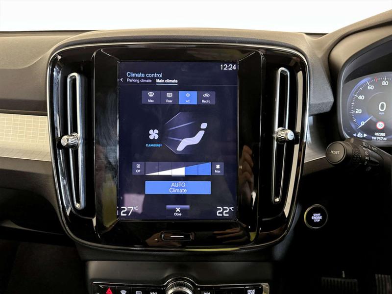 Used Volvo XC40 2022 for sale - 76882455: Photo 23