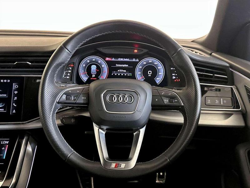 Used Audi Q8 2022 for sale - 76826180: Photo 16