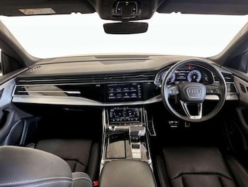 Used Audi Q8 2022 for sale - 76826180: Photo