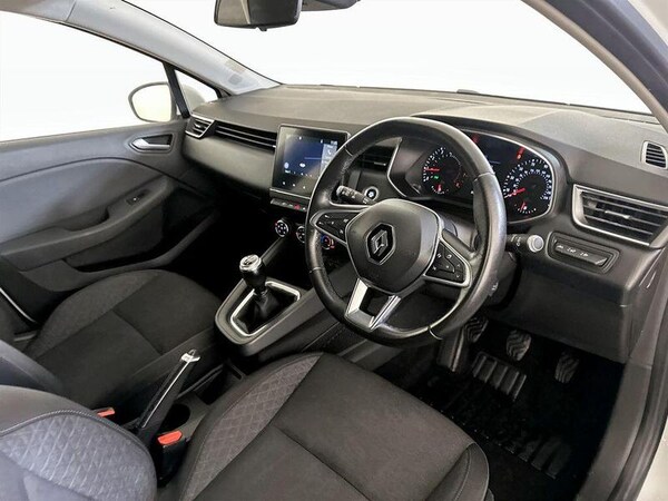 Used Renault Clio 2019 for sale - 76266013: Photo 15