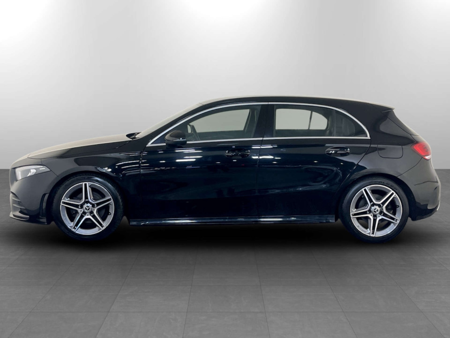 Used Mercedes-Benz A-Class 2019 for sale - 77408973: Photo 6