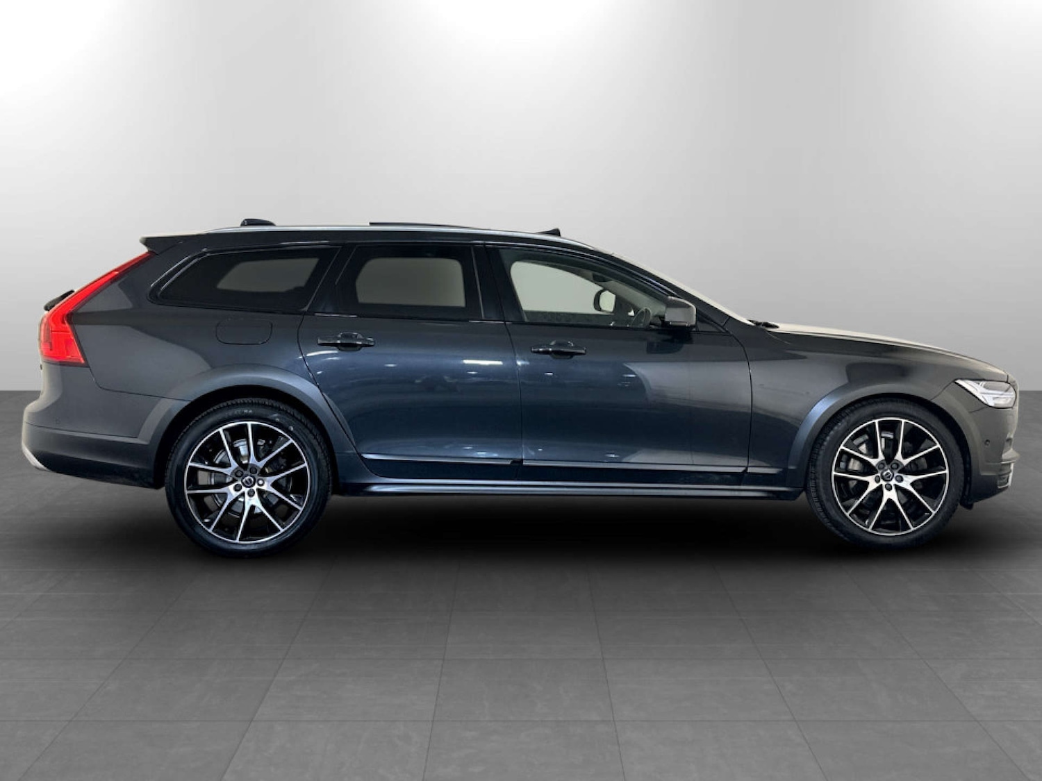 Used Volvo V90 2020 for sale - 77774304: Photo 12