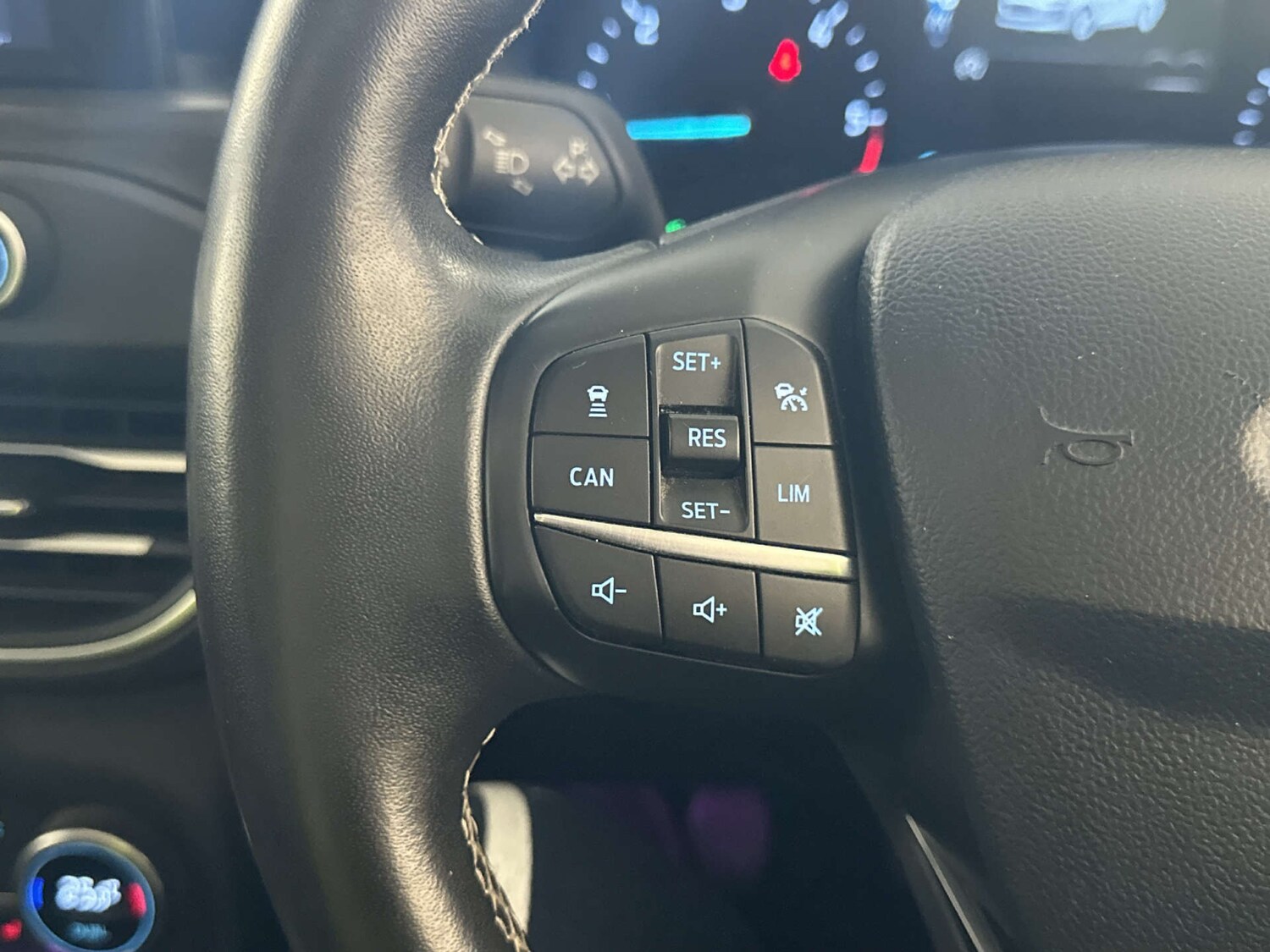 Used Ford Focus 2019 for sale - 77906892: Photo 18