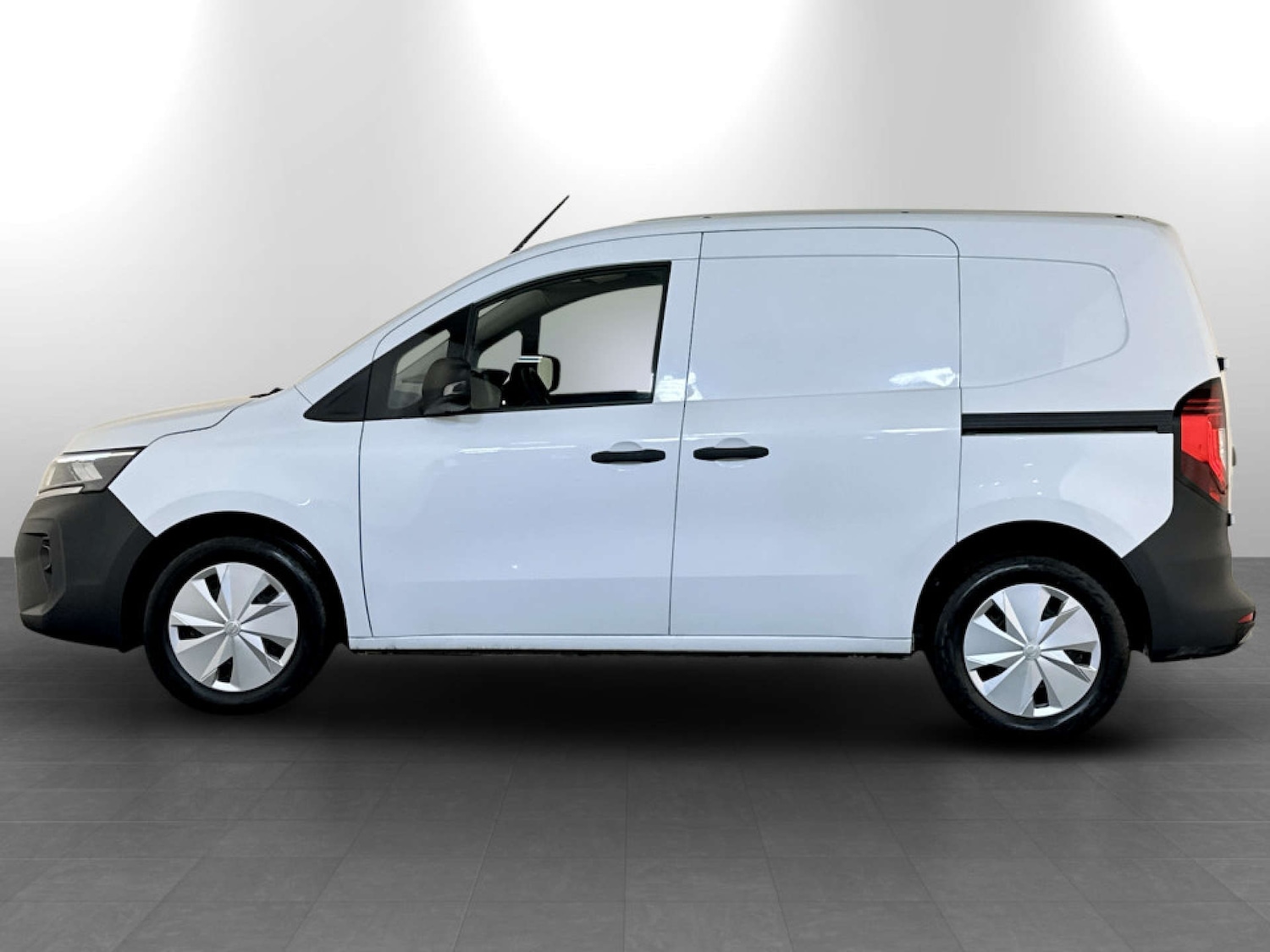 Used Nissan Other 2023 for sale - 77249235: Photo 7