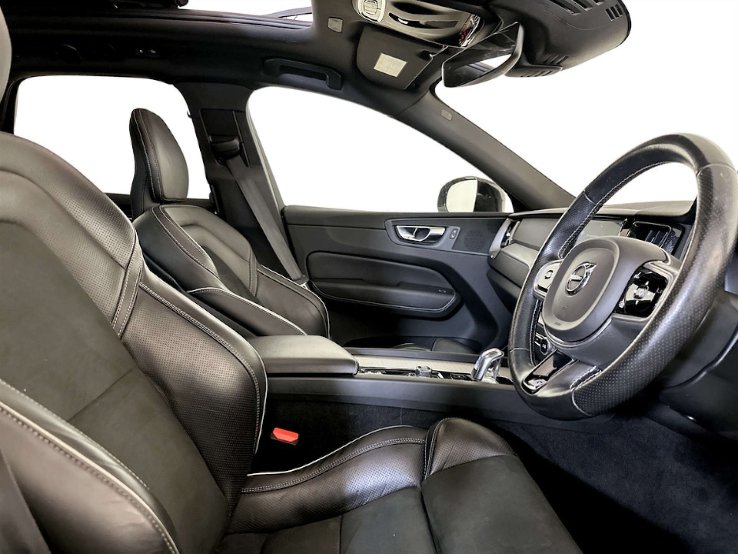 Used Volvo XC60 2018 for sale - 77523226: Photo 12