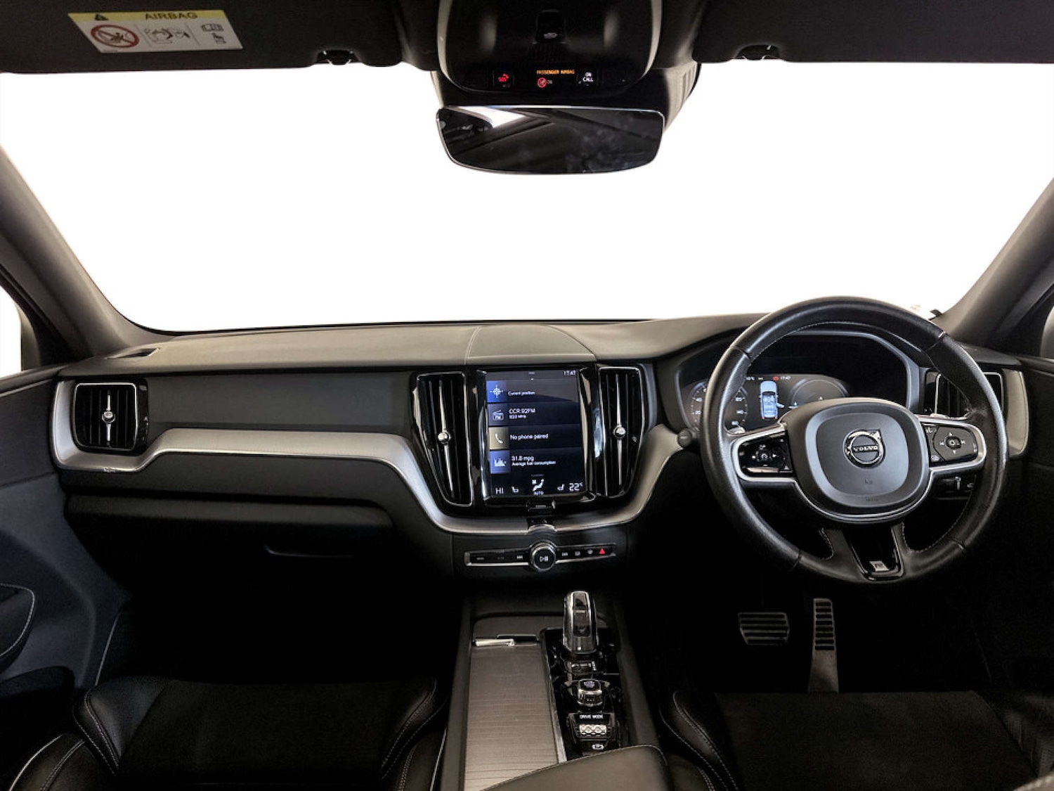 Used Volvo XC60 2018 for sale - 77523226: Photo 3