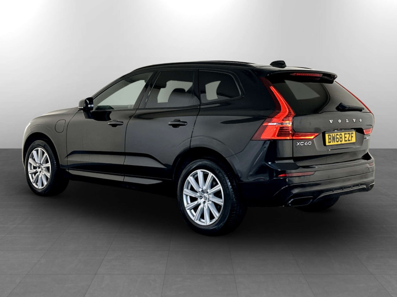 Used Volvo XC60 2018 for sale - 77523226: Photo 7