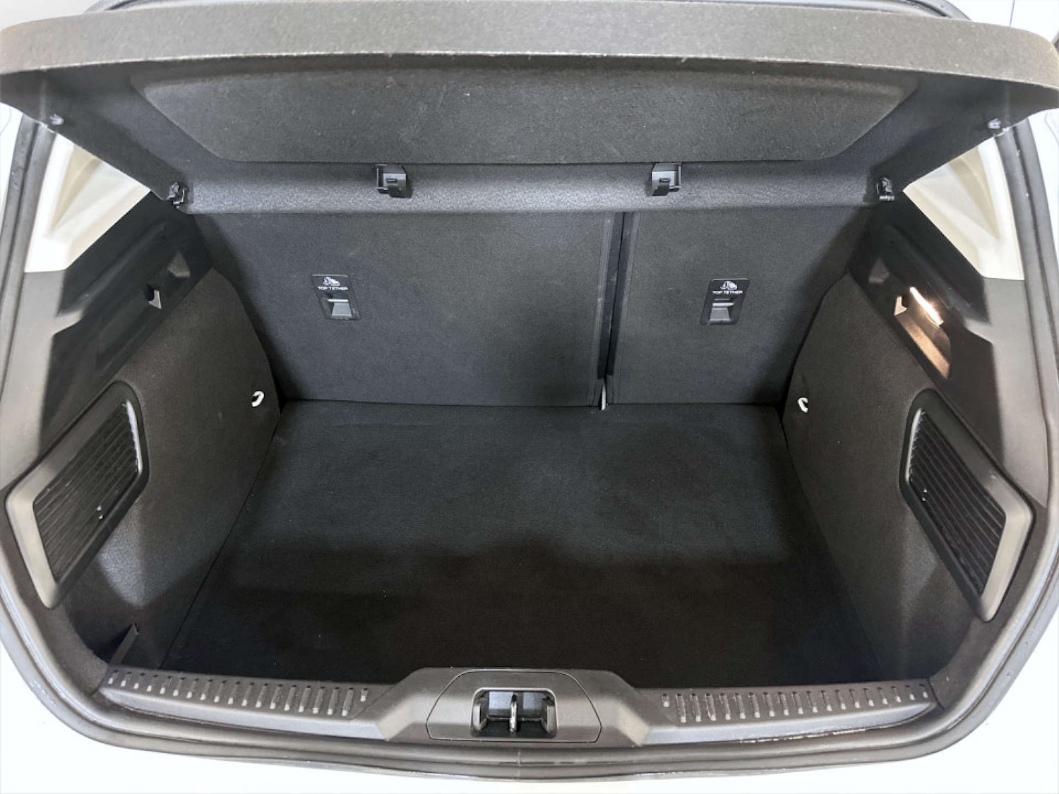 Used Ford Focus 2020 for sale - 77185160: Photo 15