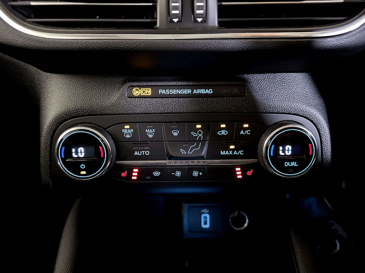 Used Ford Focus 2020 for sale - 77185160: Photo 27