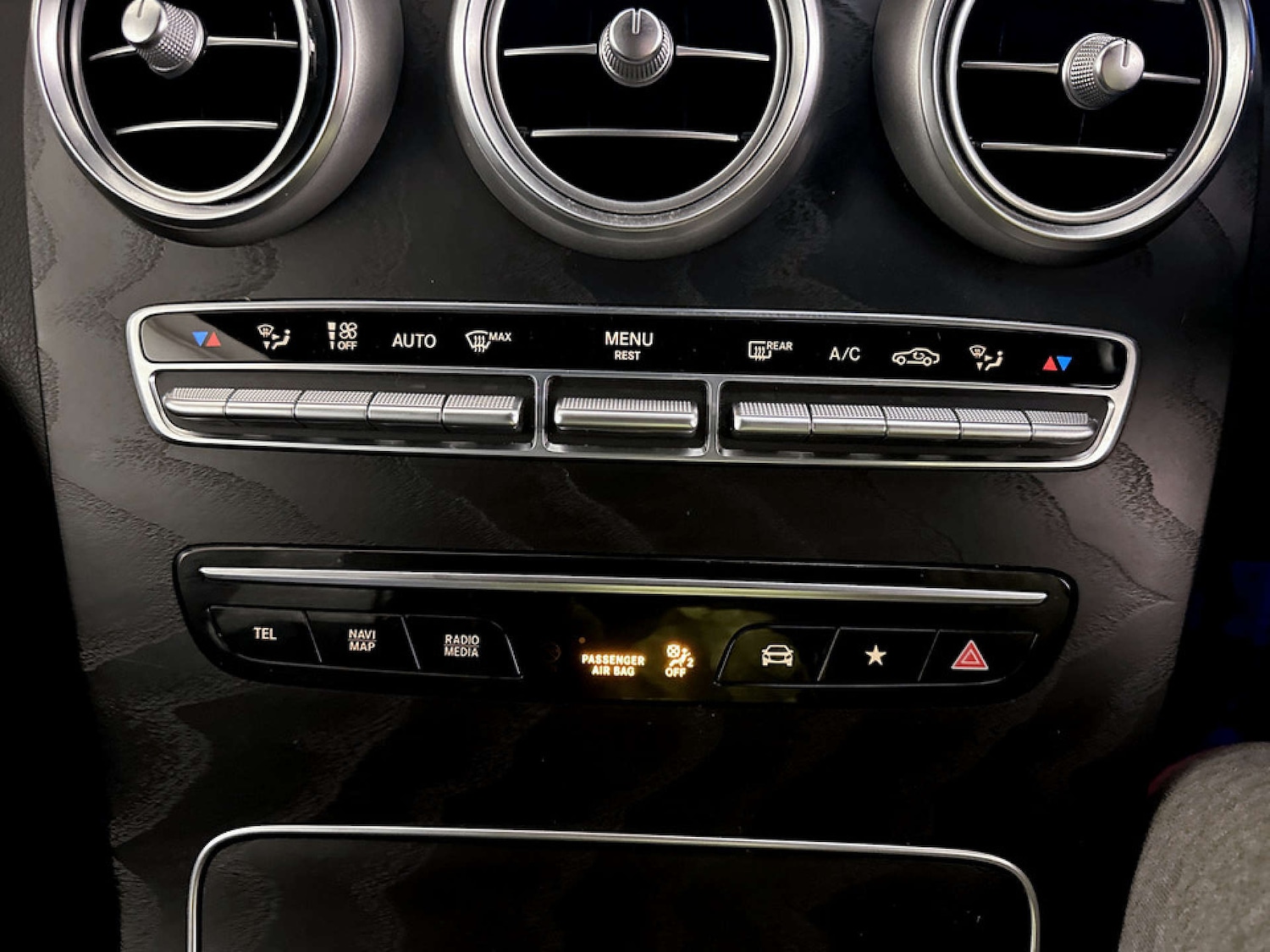 Used Mercedes-Benz GLC 2021 for sale - 77184957: Photo 27