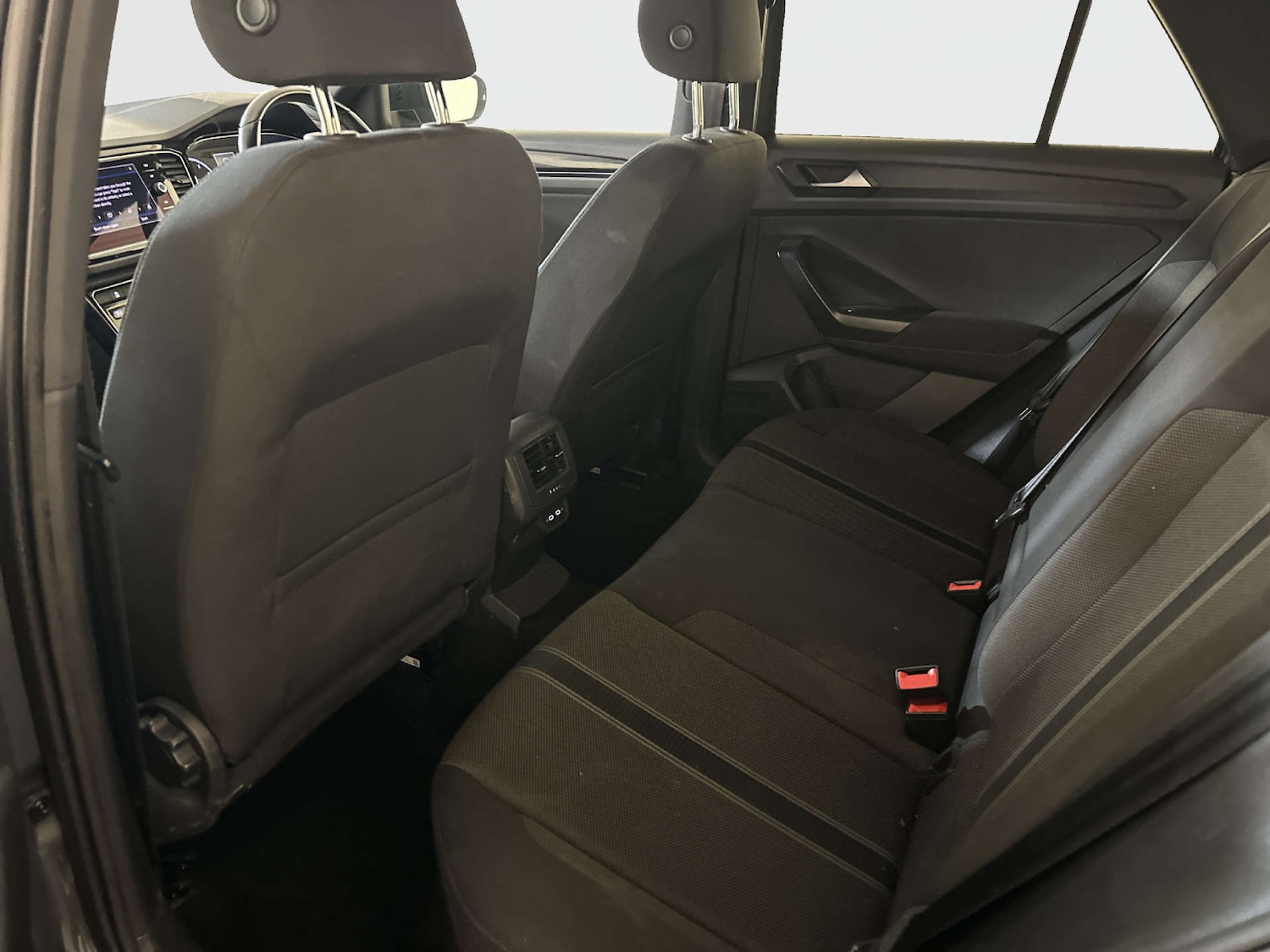 Used Volkswagen T-Roc 2021 for sale - 77967901: Photo 14