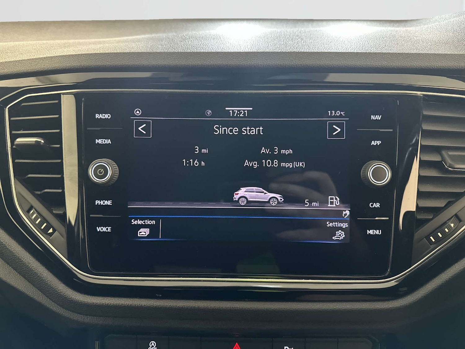 Used Volkswagen T-Roc 2021 for sale - 77967901: Photo 22