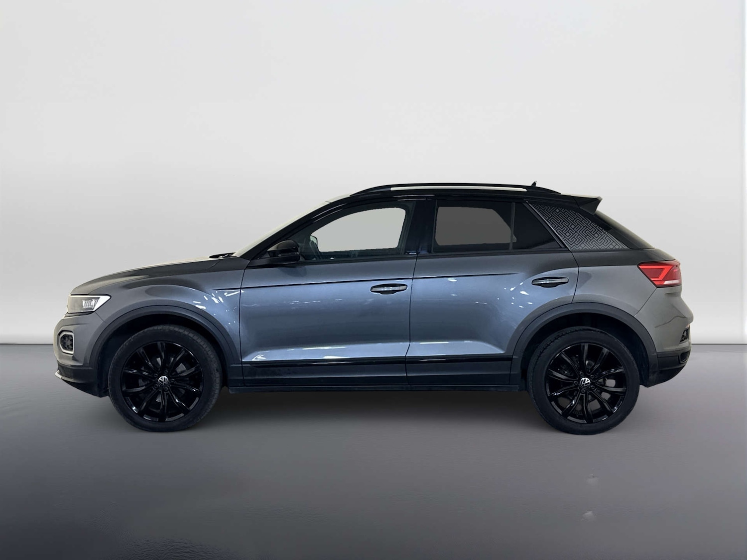 Used Volkswagen T-Roc 2021 for sale - 77967901: Photo 7