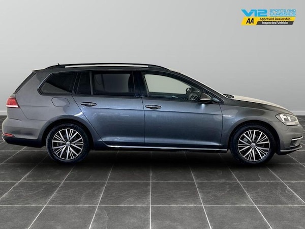 Used Volkswagen Golf 2018 for sale - 76209412: Photo 11