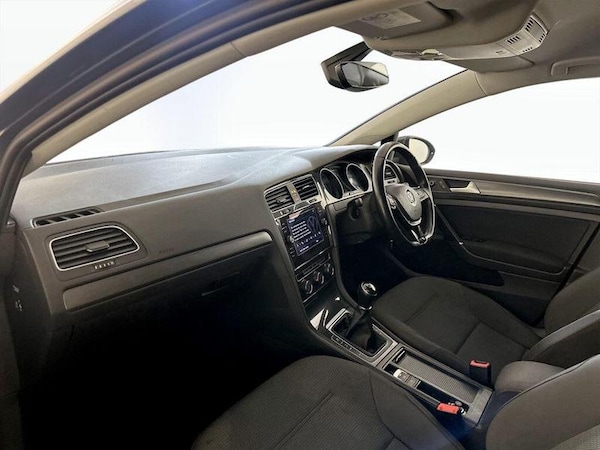 Used Volkswagen Golf 2018 for sale - 76209412: Photo 12