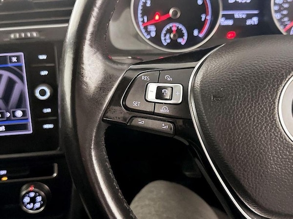 Used Volkswagen Golf 2018 for sale - 76209412: Photo 17
