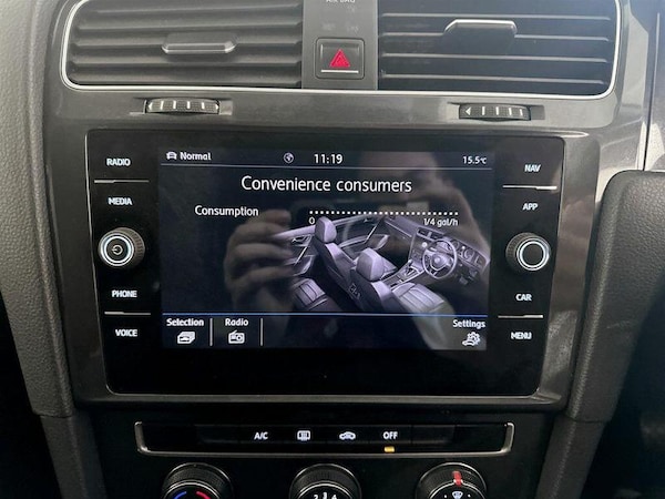 Used Volkswagen Golf 2018 for sale - 76209412: Photo 22