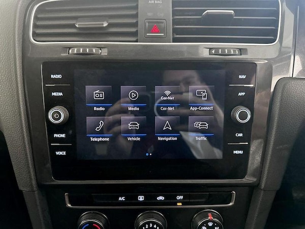 Used Volkswagen Golf 2018 for sale - 76209412: Photo 23