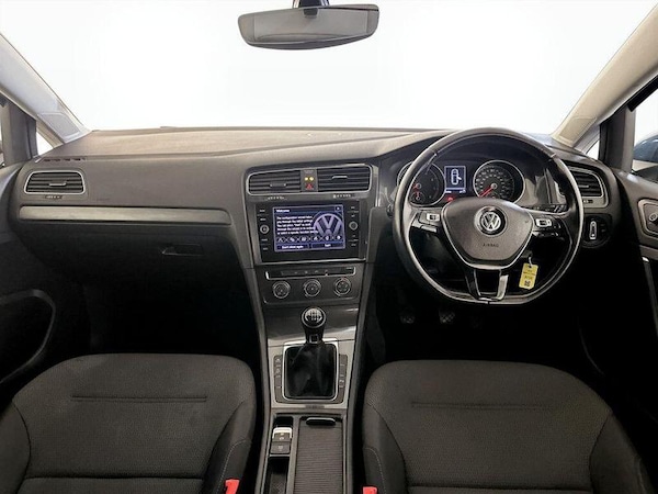 Used Volkswagen Golf 2018 for sale - 76209412: Photo 3