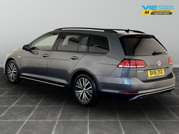 Used Volkswagen Golf 2018 for sale - 76209412: Photo 8