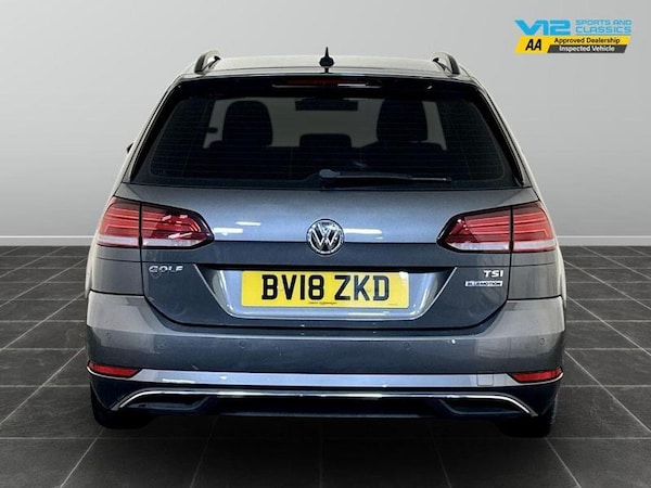Used Volkswagen Golf 2018 for sale - 76209412: Photo 9