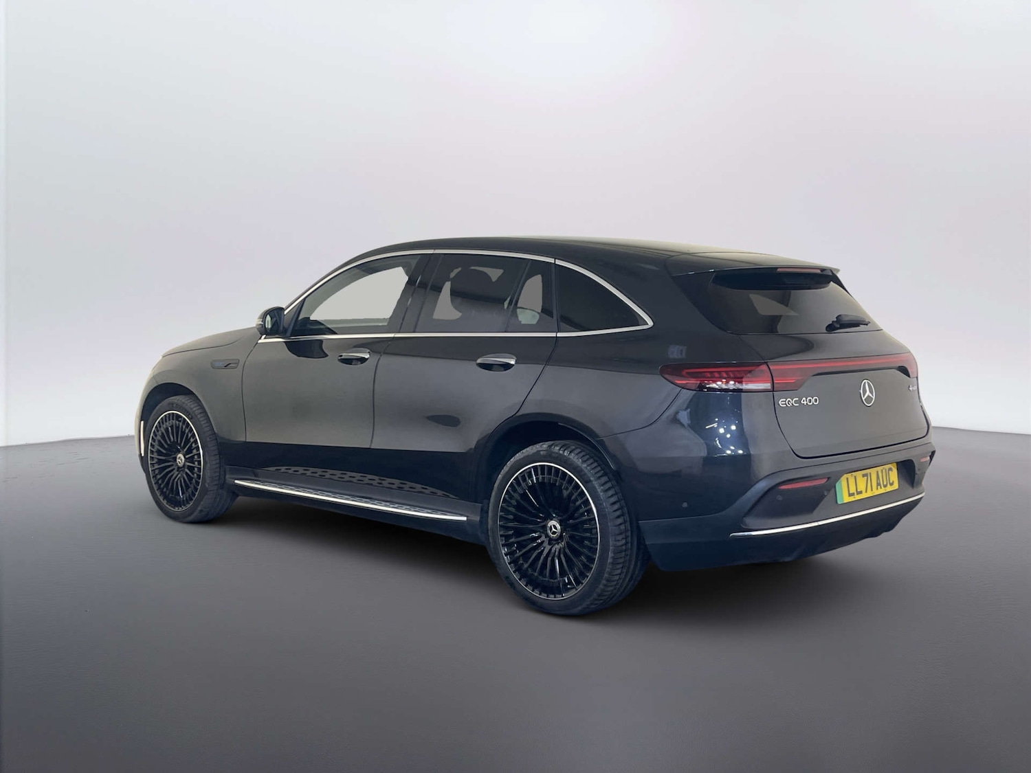 Used Mercedes-Benz EQC 2021 for sale - 77967948: Photo 8