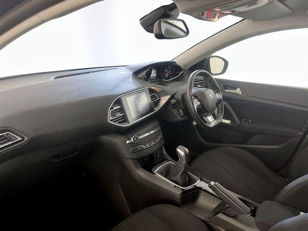 Used Peugeot 308 SW 2017 for sale - 76234873: Photo 12
