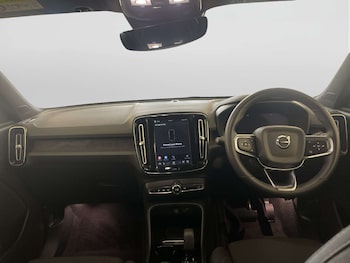 Used Volvo XC40 2023 for sale - 78412448: Photo