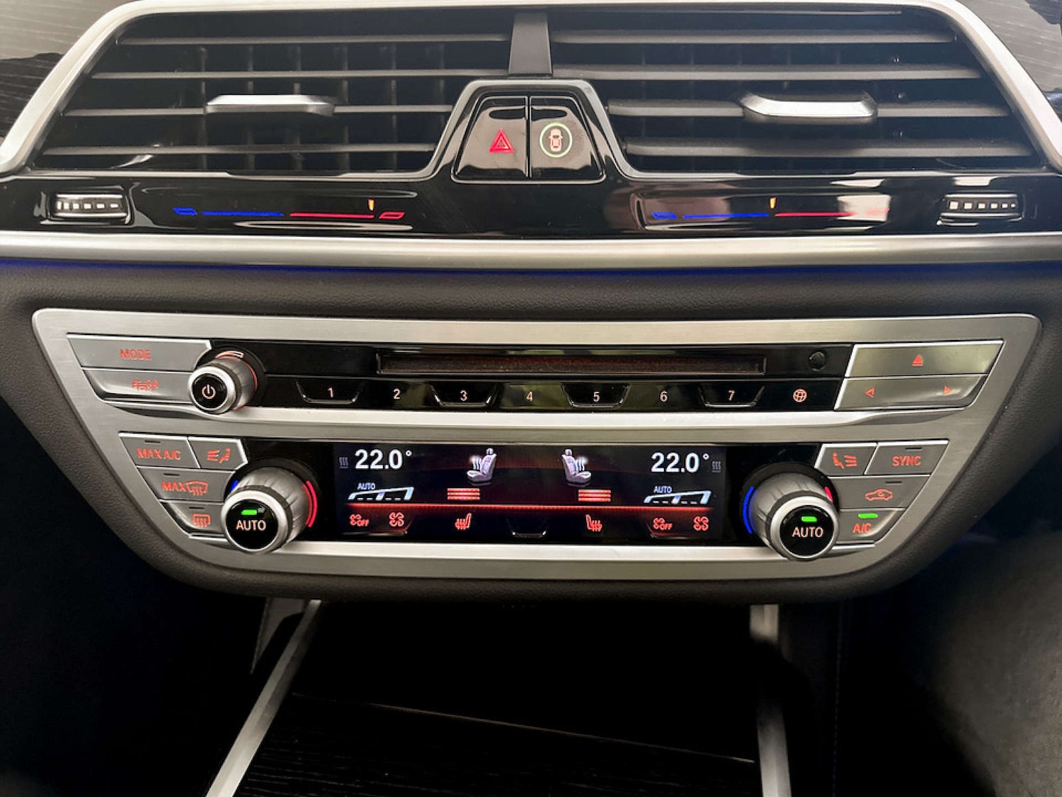 Used BMW 7 Series 2018 for sale - 77621902: Photo 28