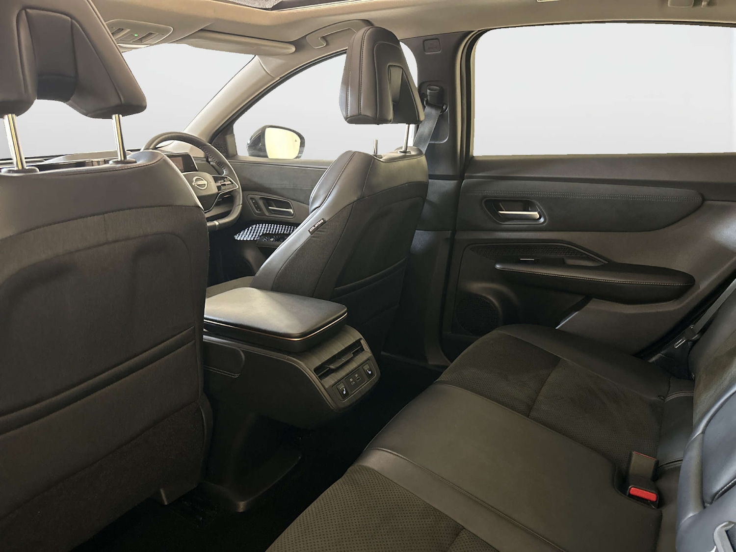 Used Nissan ARIYA 2022 for sale - 78045039: Photo 14