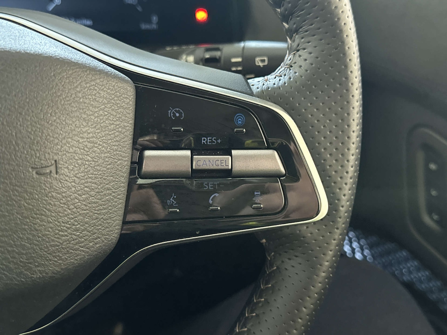 Used Nissan ARIYA 2022 for sale - 78045039: Photo 19