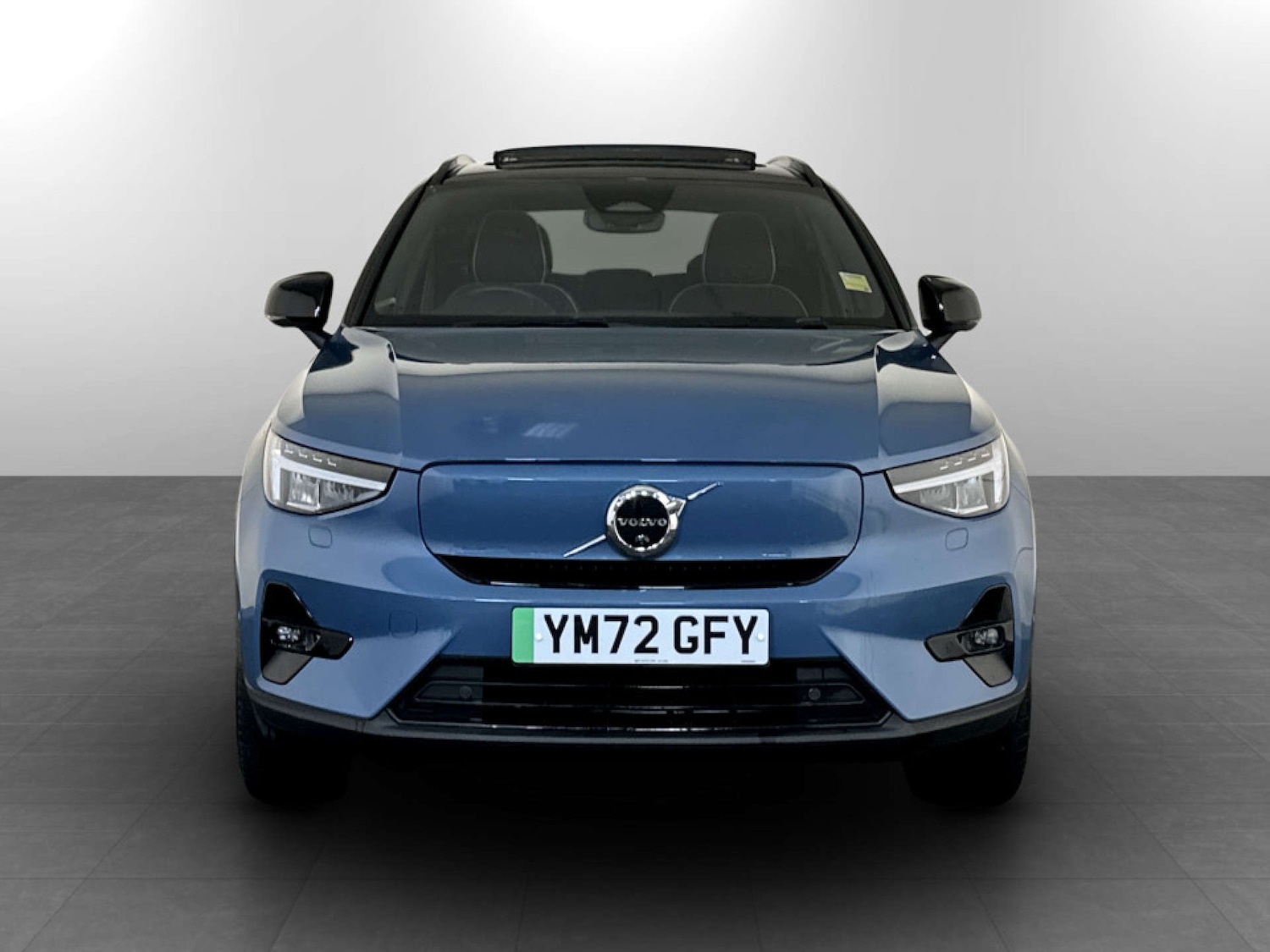 Used Volvo XC40 2023 for sale - 77678663: Photo 5