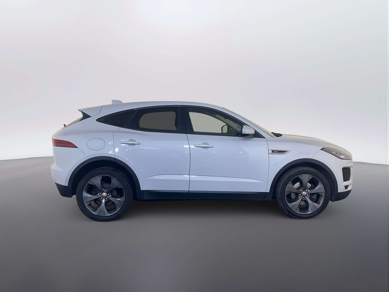Used Jaguar E-Pace 2019 for sale - 77937220: Photo 11